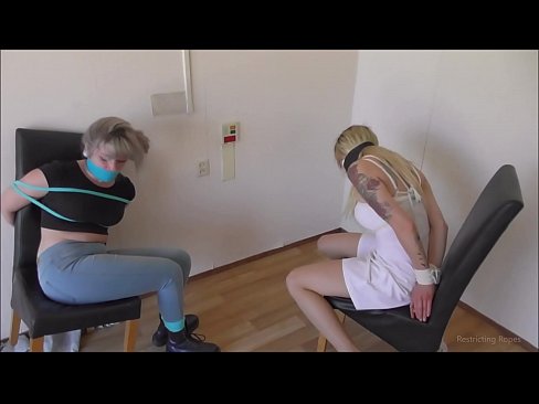 ❤️ Kecanduan / dihijikeun sareng disumbat / budak awéwé dina marabahaya ngan porno dina su.liporno.ru ❌️