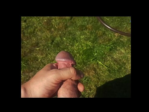 ❤️ Hot hottie meunang nya pink pussy fucked jeung cums kalawan squirt di taman usum panas ngan porno dina su.liporno.ru ❌️