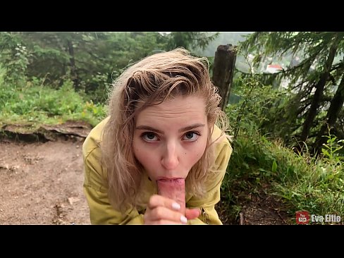 ❤️ Gadis swallows cum sanggeus blowjob umum - Eva Elfi ngan porno dina su.liporno.ru ❌️