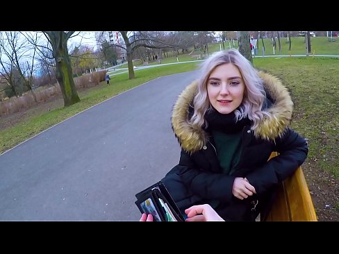 ❤️ Swallows cum panas muhrim pikeun duit - blowjob di taman ku Eva Elfie ngan porno dina su.liporno.ru ❌️